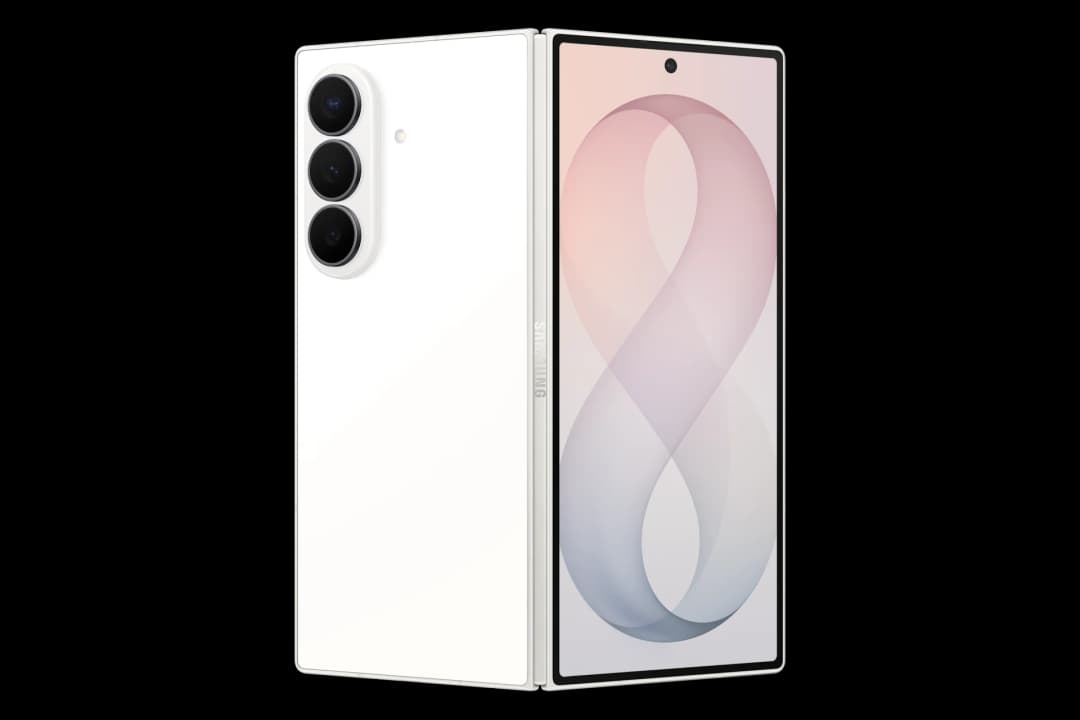 Samsung Galaxy Z Fold8 Ultra — Cream